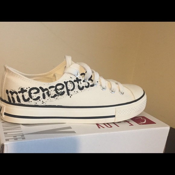 Meet your Posher, Stevie G. - Picture 7 of 8